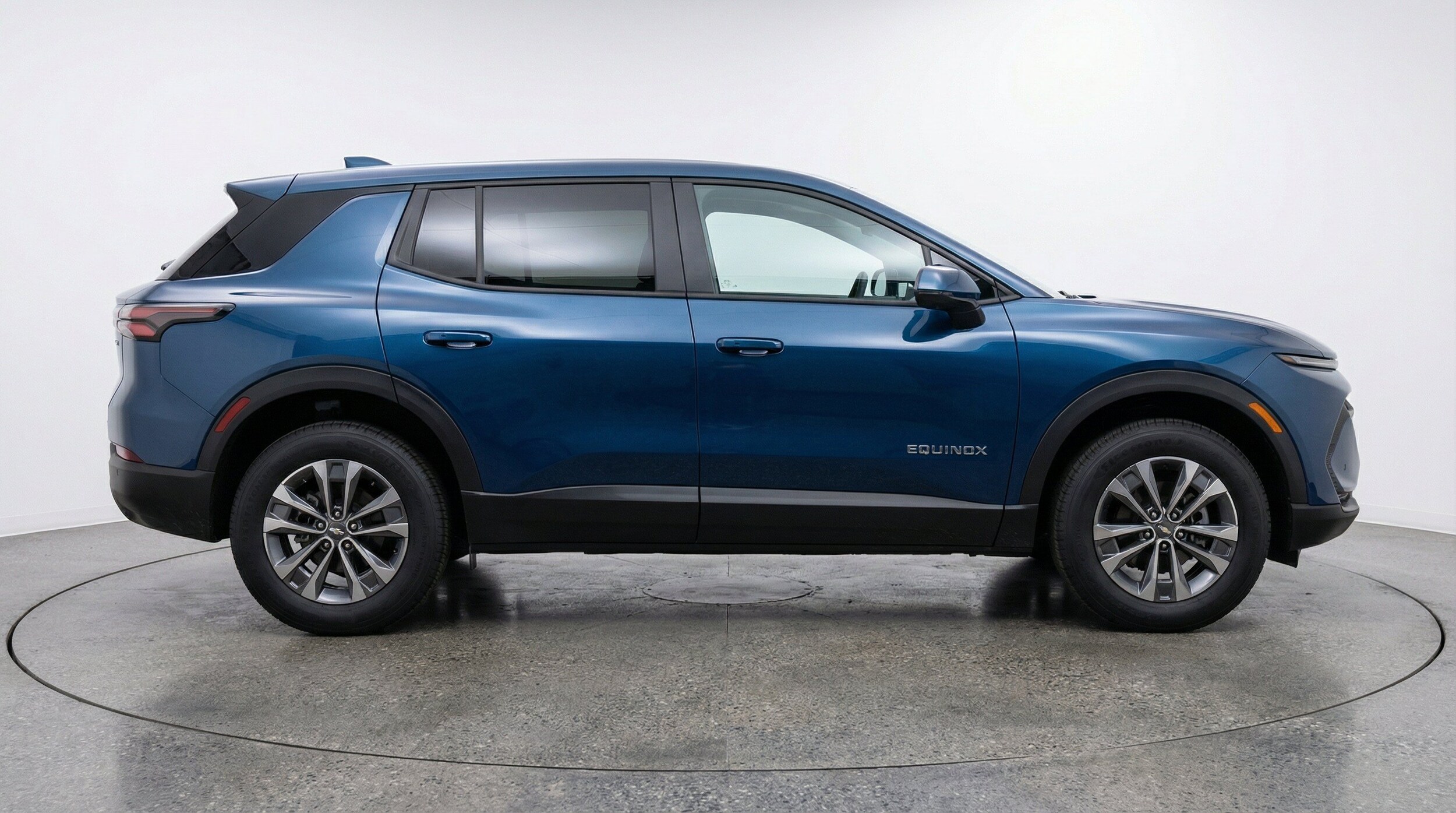 Thumbnail: 2025 Chevrolet Equinox - 11