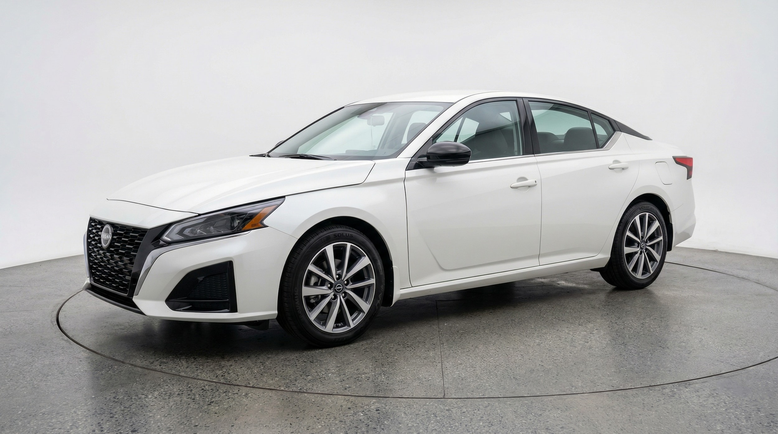 Thumbnail: 2025 Nissan Altima - 3