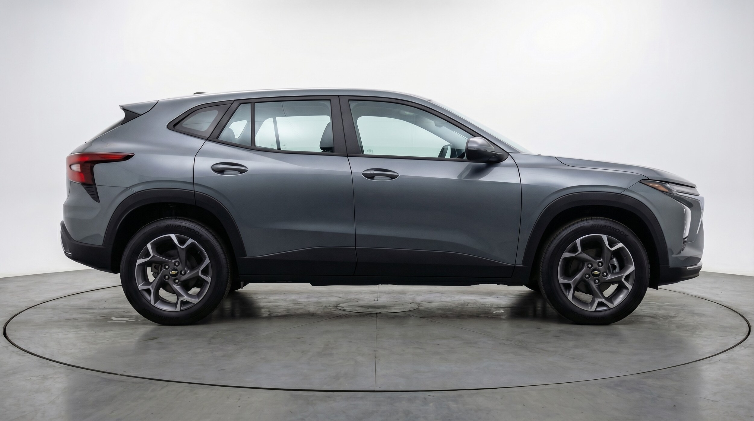 Thumbnail: 2025 Chevrolet Trax - 8