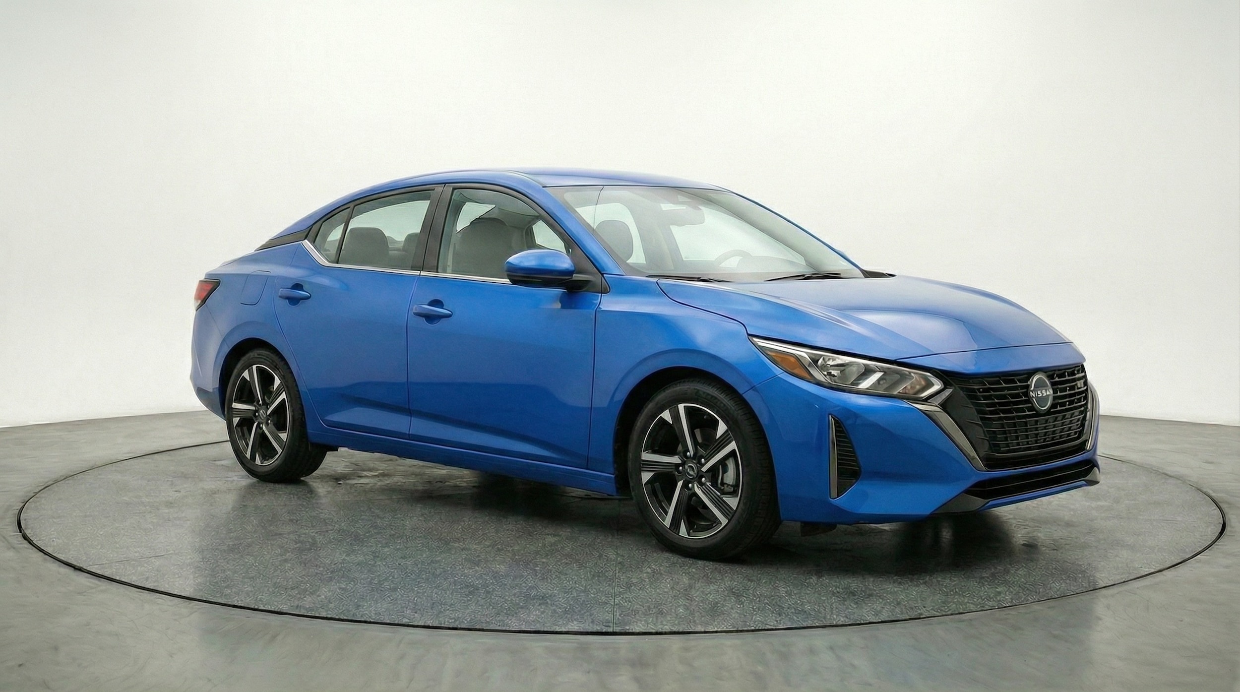 Thumbnail: 2025 Nissan Sentra - 1