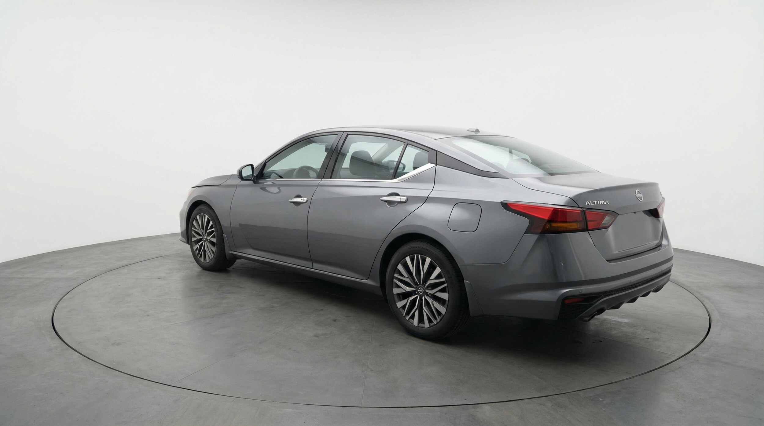 Thumbnail: 2025 Nissan Altima - 5