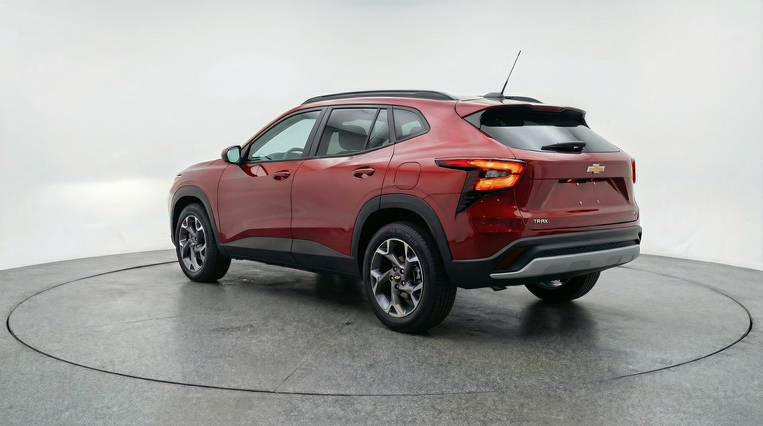 Thumbnail: 2025 Chevrolet Trax - 5