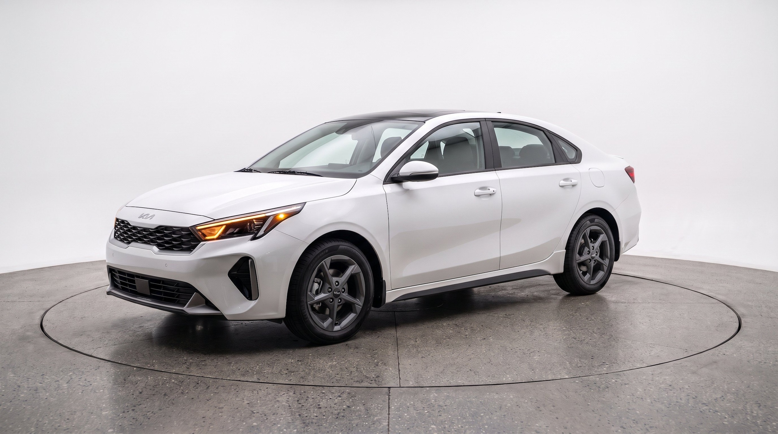Thumbnail: 2026 Kia K4 - 3