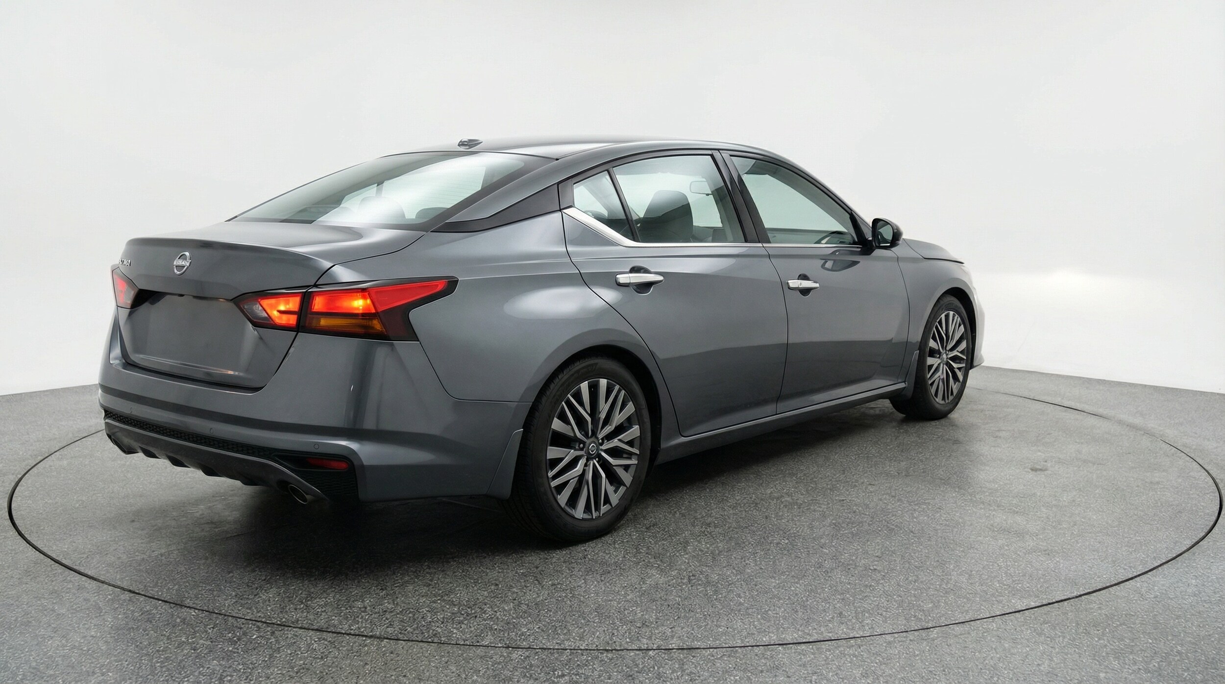 Thumbnail: 2025 Nissan Altima - 7