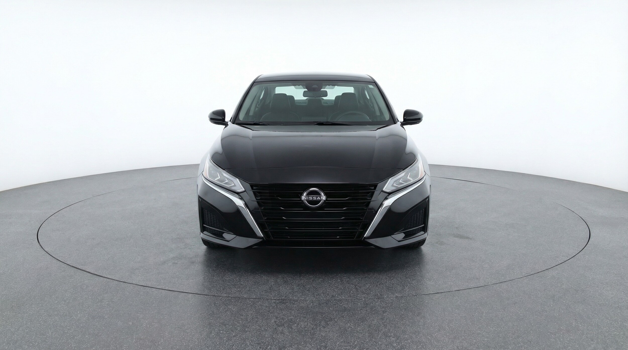 Thumbnail: 2025 Nissan Altima - 2