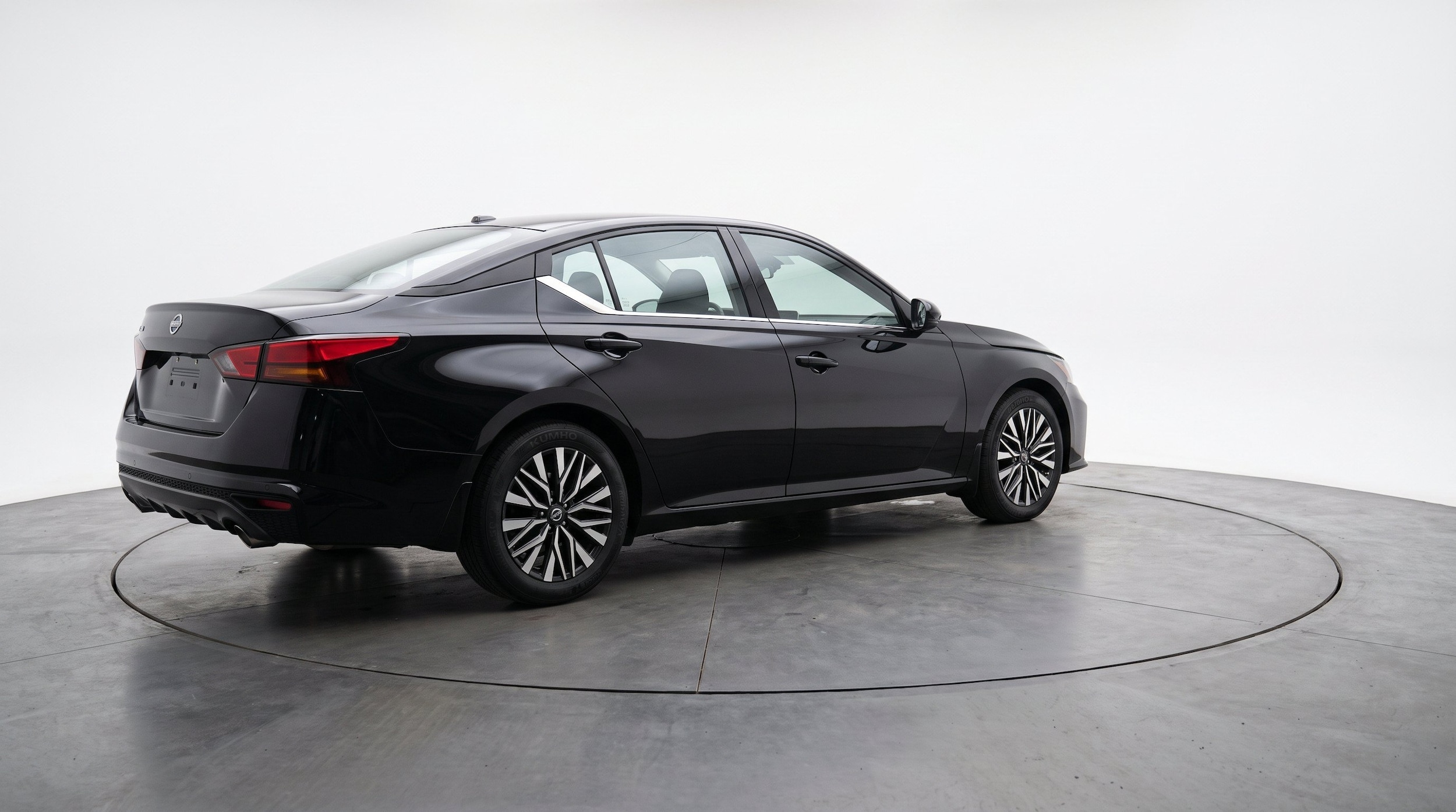 Thumbnail: 2026 Nissan Altima - 9