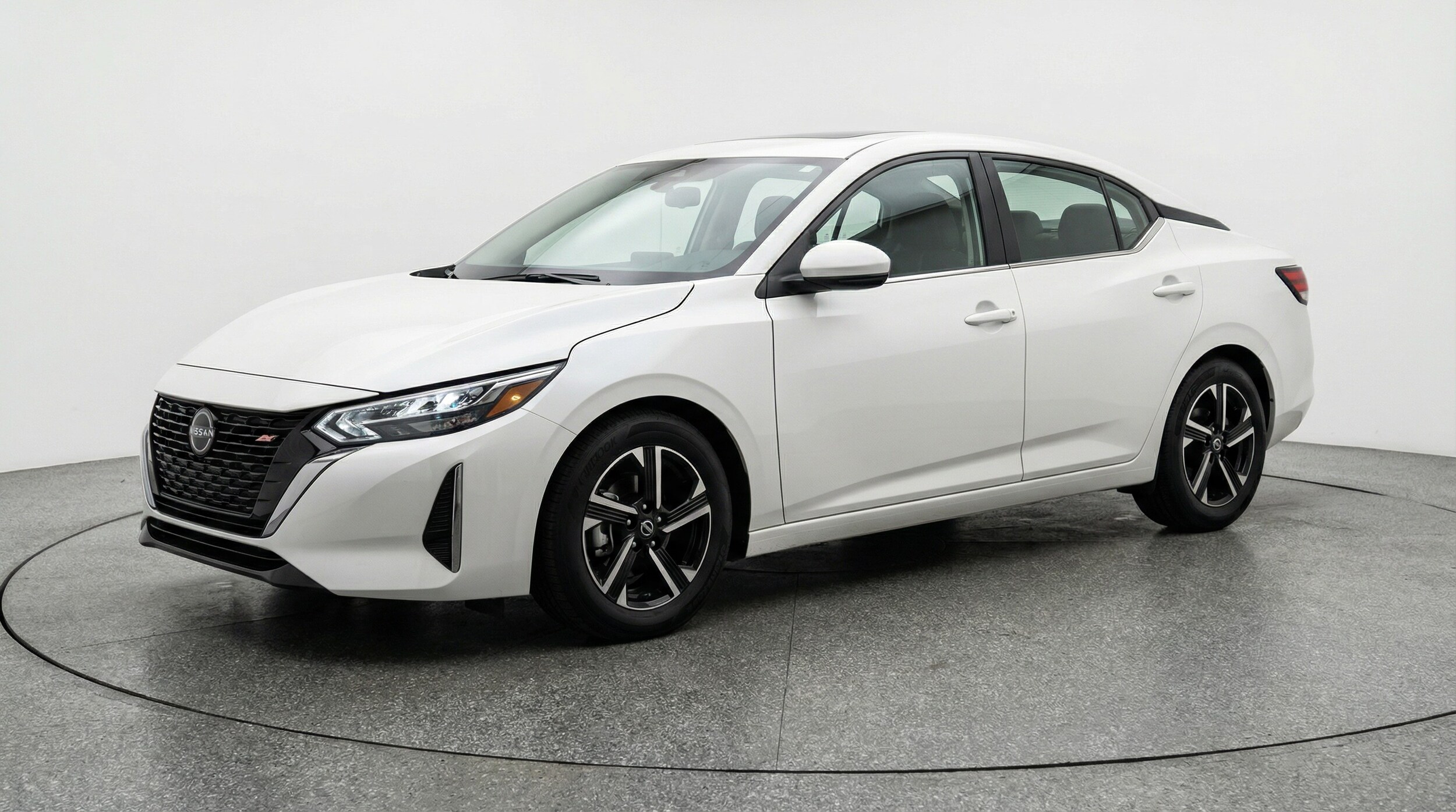 Thumbnail: 2025 Nissan Sentra - 3