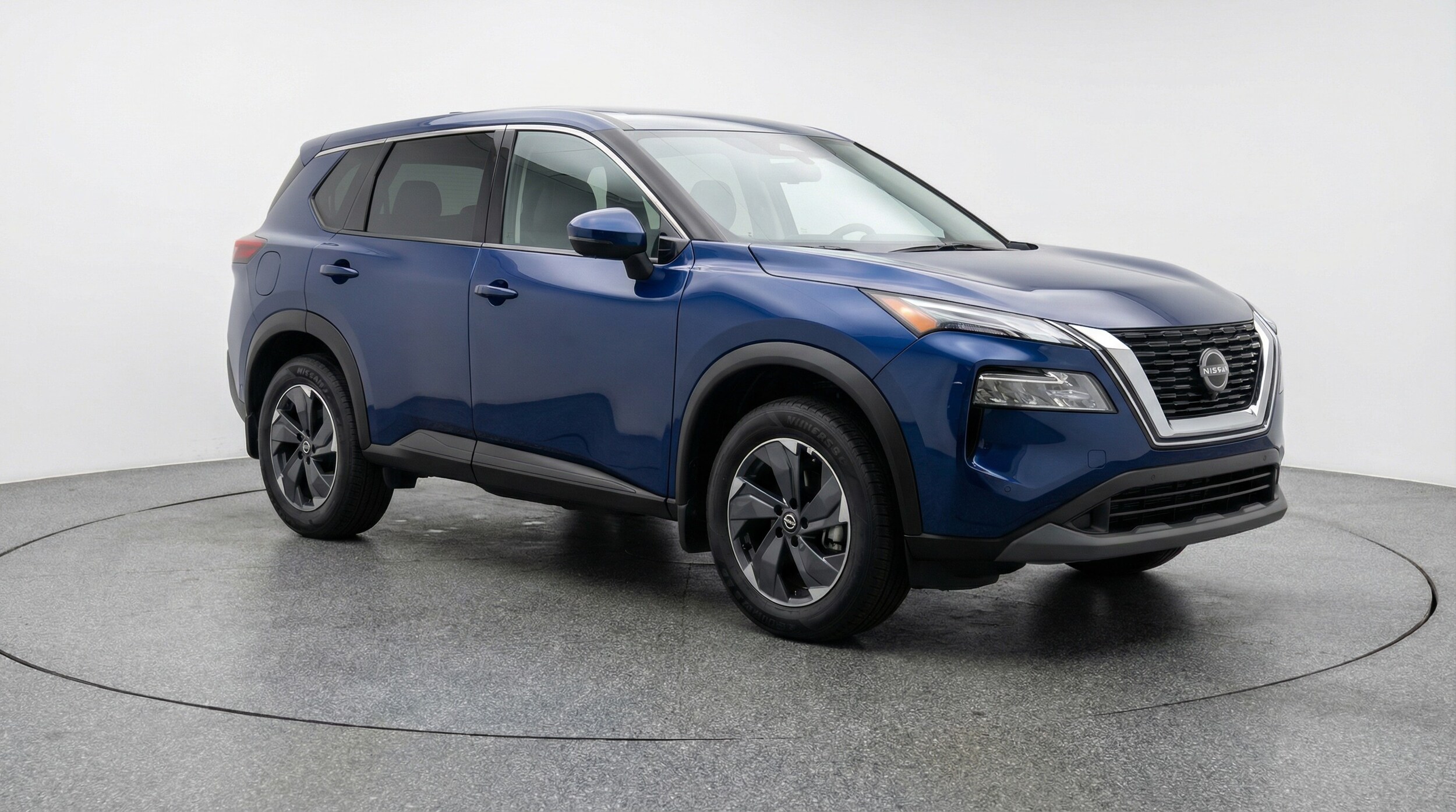 Thumbnail: 2025 Nissan Rogue - 1