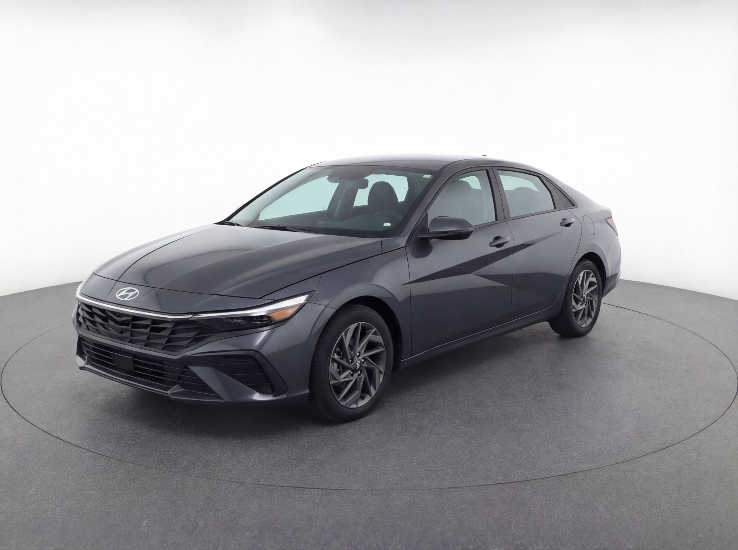 Thumbnail: 2024 Hyundai Elantra - 3