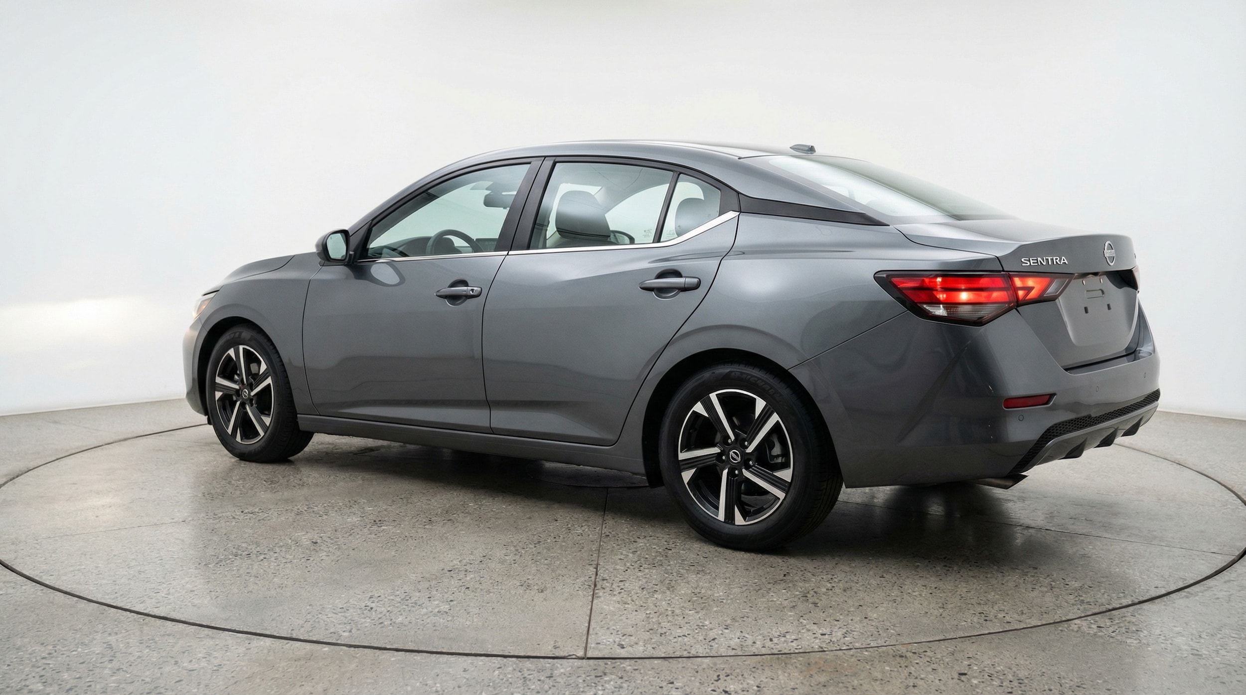 Thumbnail: 2025 Nissan Sentra - 5