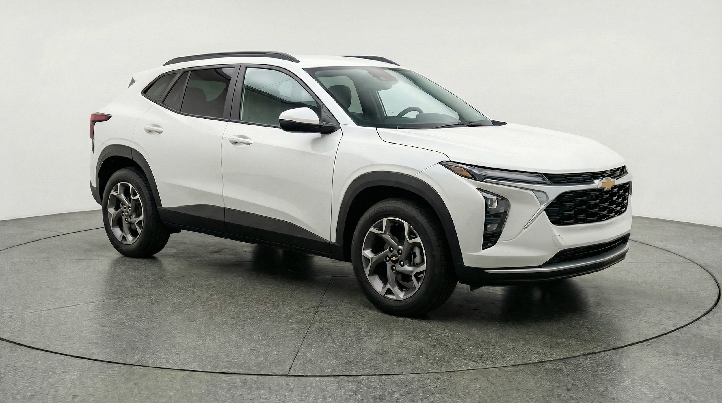 Thumbnail: 2025 Chevrolet Trax - 1