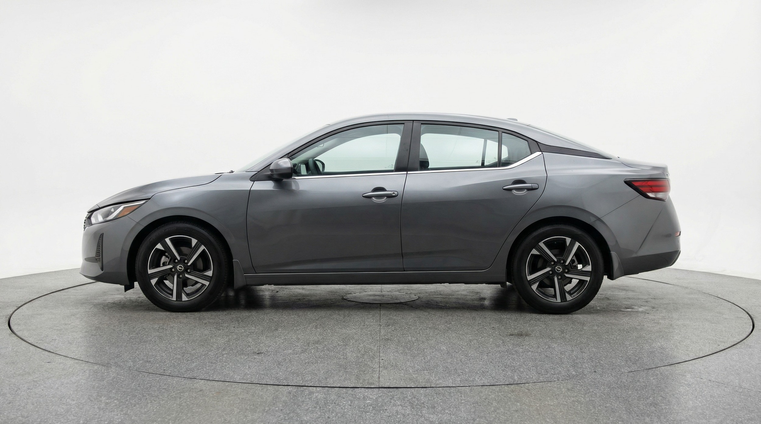 Thumbnail: 2025 Nissan Sentra - 4