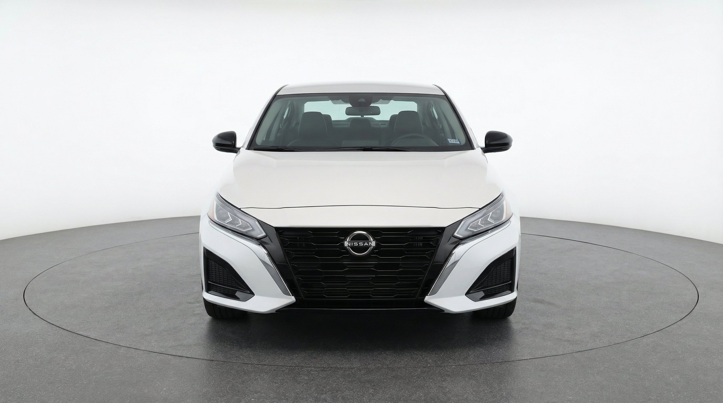 Thumbnail: 2025 Nissan Altima - 2