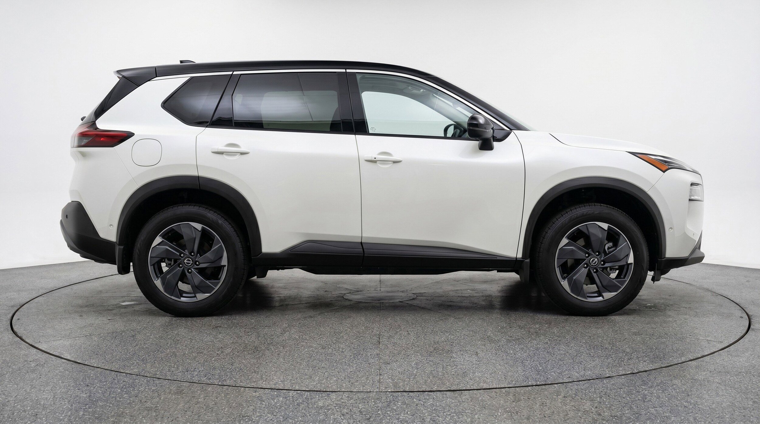 Thumbnail: 2025 Nissan Rogue - 11