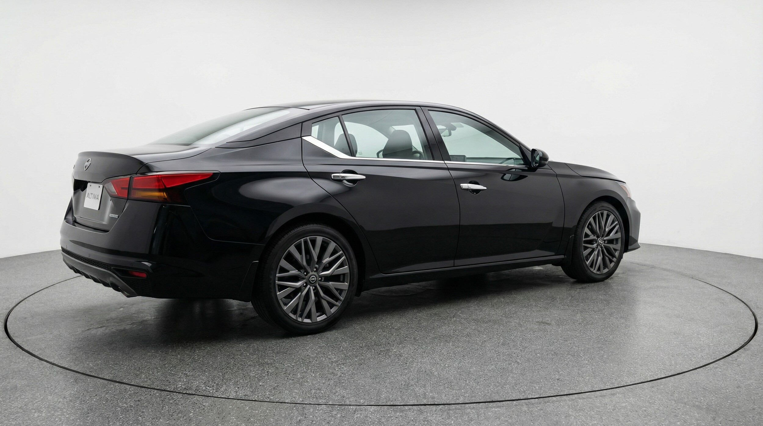 Thumbnail: 2025 Nissan Altima - 7