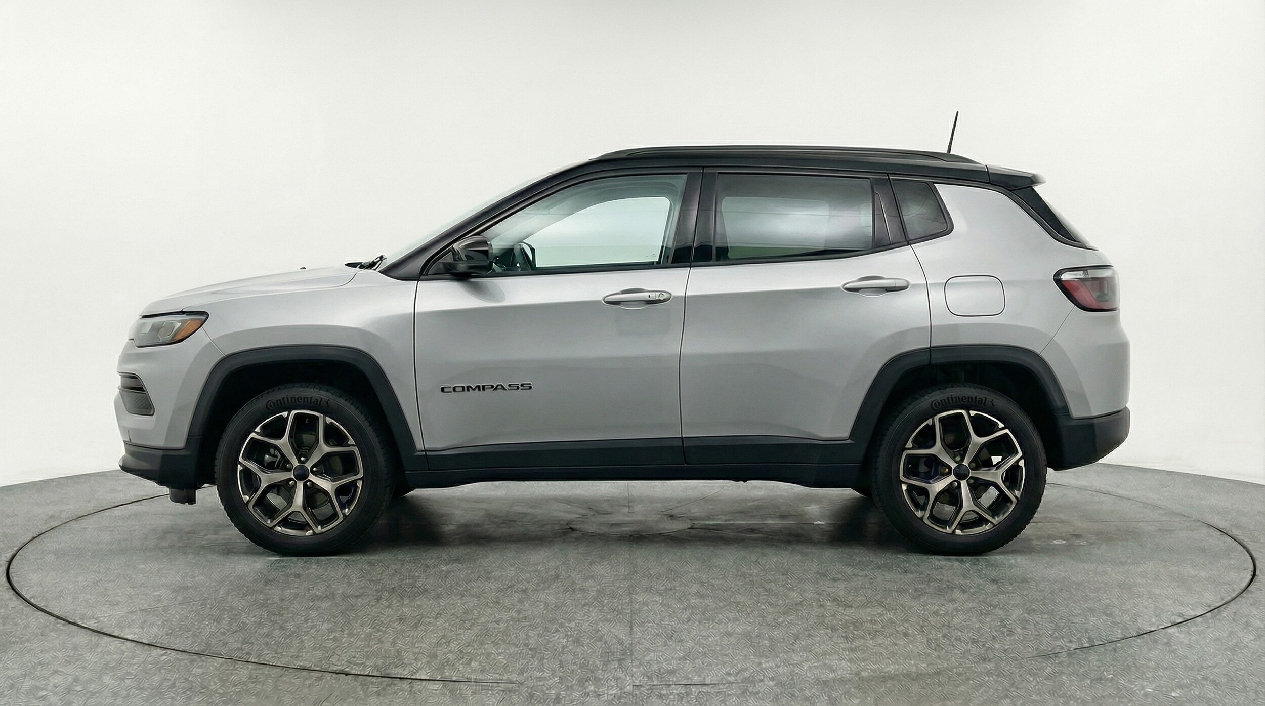 Thumbnail: 2025 Jeep Compass - 4