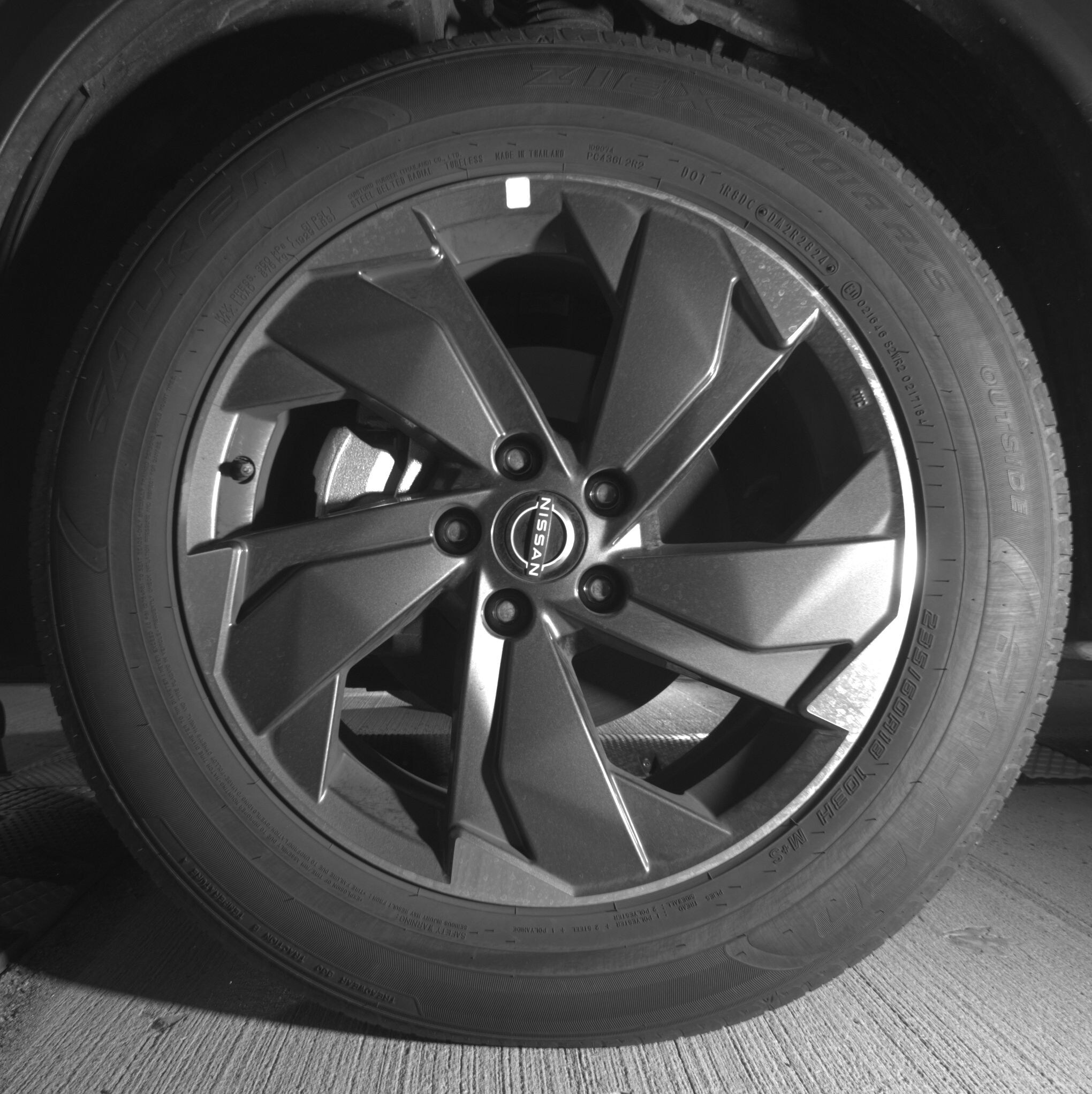 Thumbnail: 2025 Nissan Rogue - 9