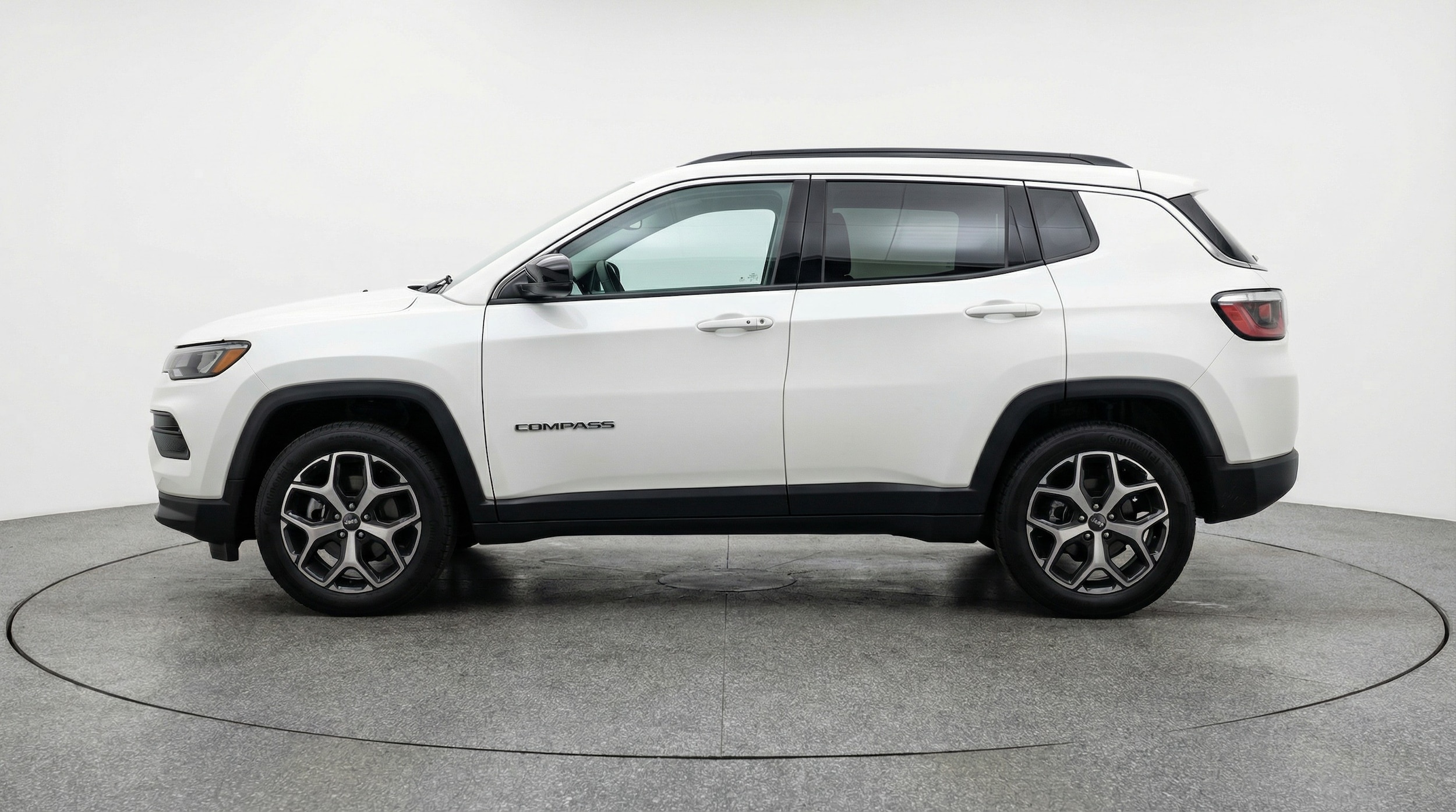 Thumbnail: 2025 Jeep Compass - 4