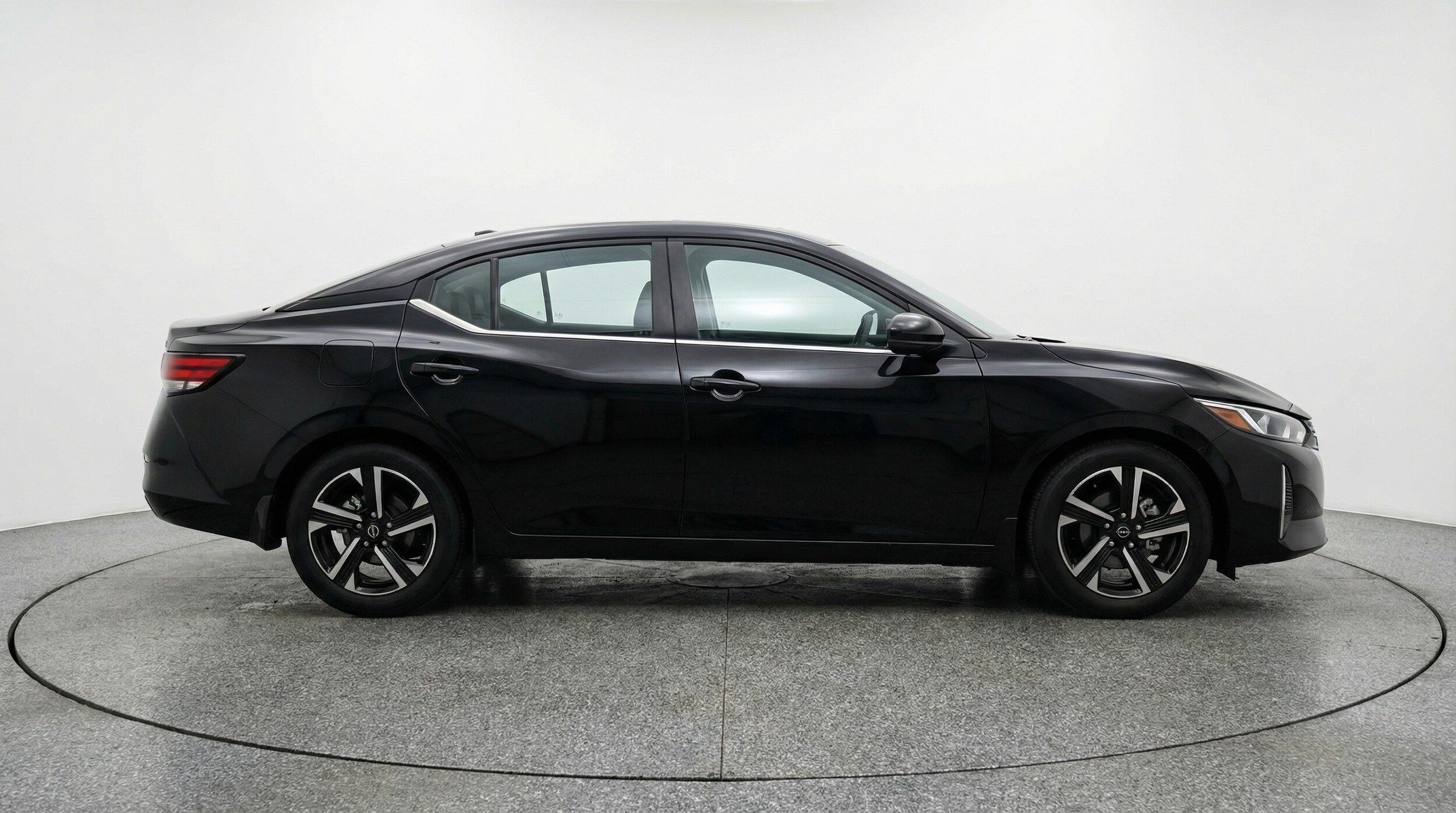 Thumbnail: 2025 Nissan Sentra - 8