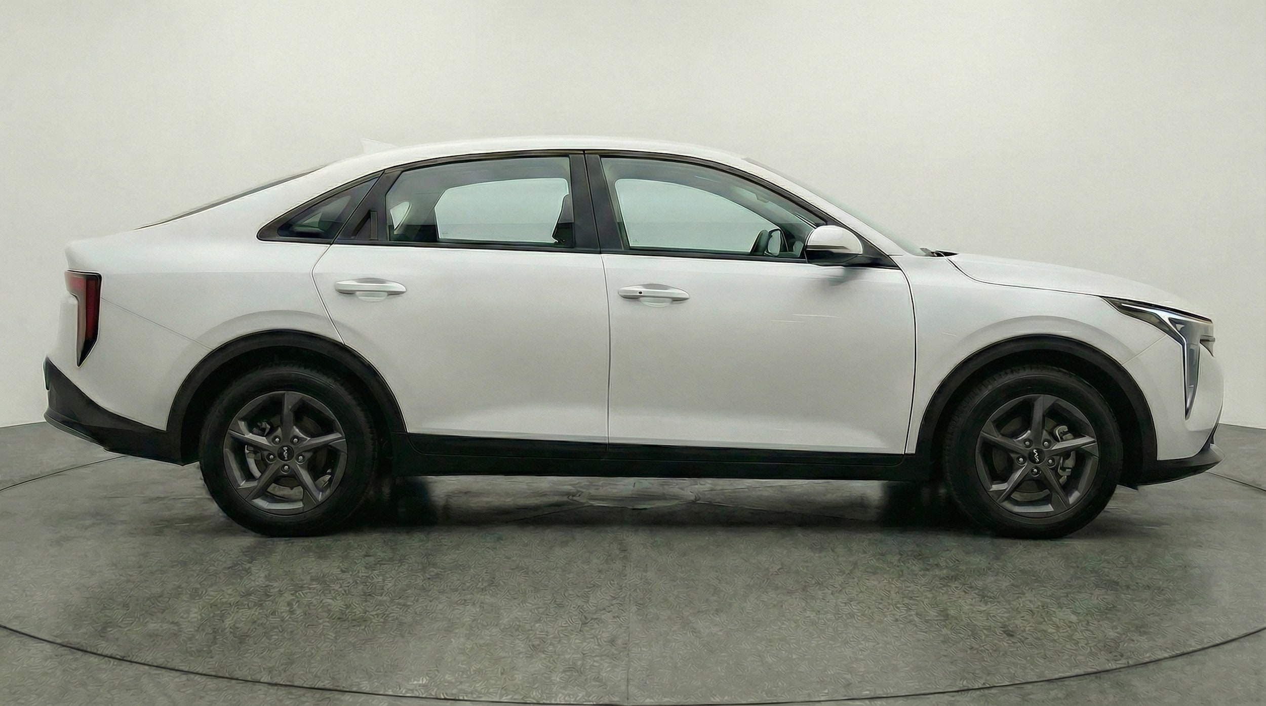 Thumbnail: 2025 Kia K4 - 8