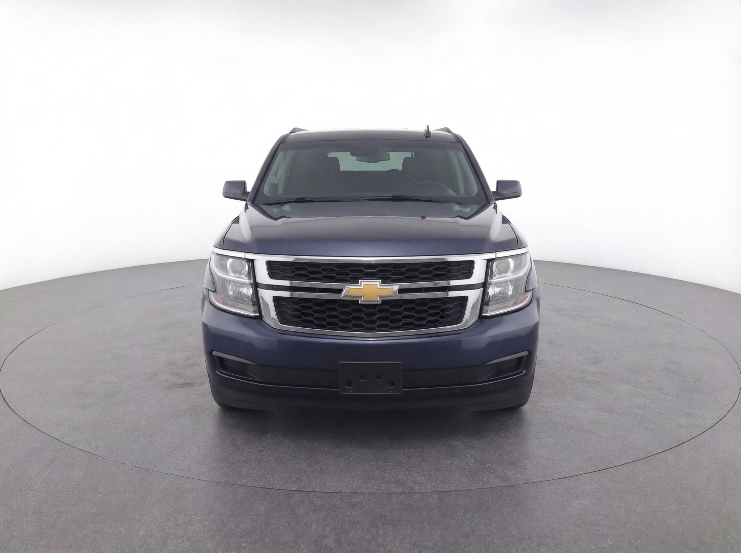 Thumbnail: 2024 Chevrolet Suburban - 2