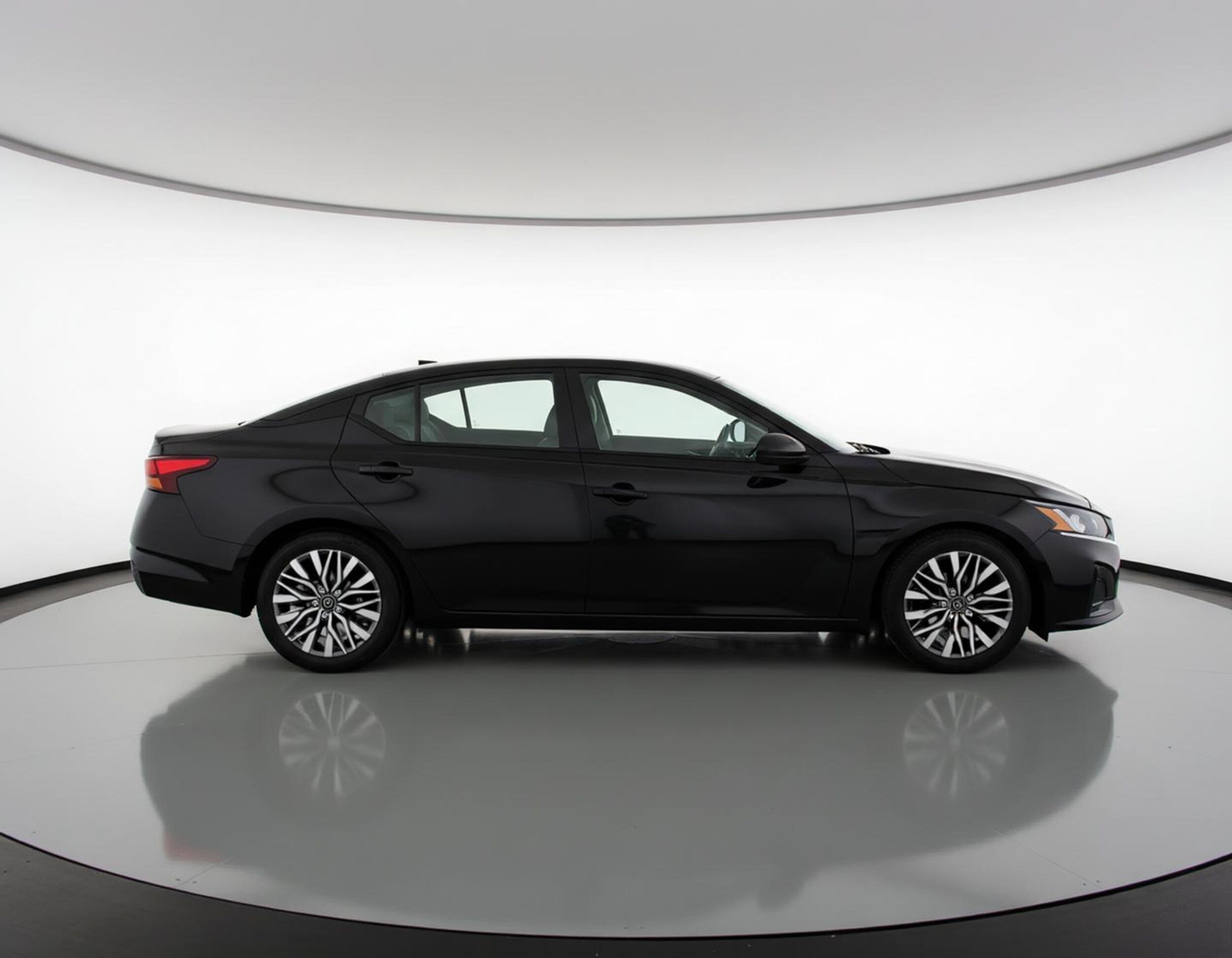 Thumbnail: 2025 Nissan Altima - 8