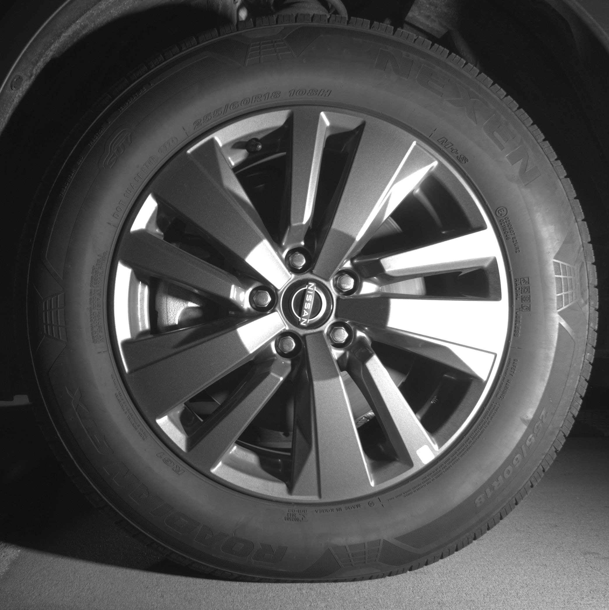 Thumbnail: 2025 Nissan Pathfinder - 9