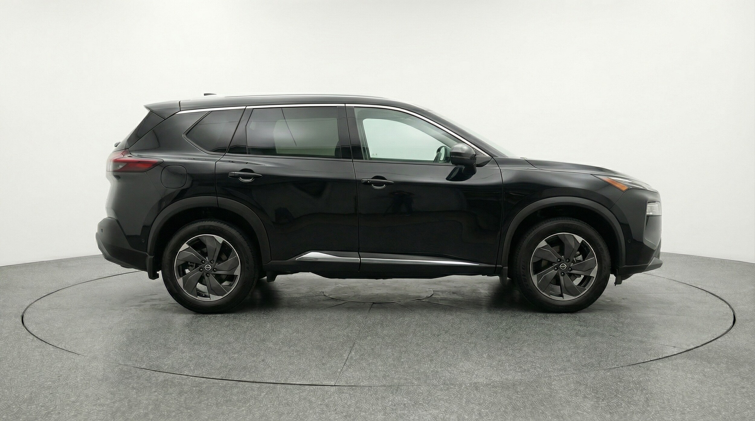 Thumbnail: 2025 Nissan Rogue - 8