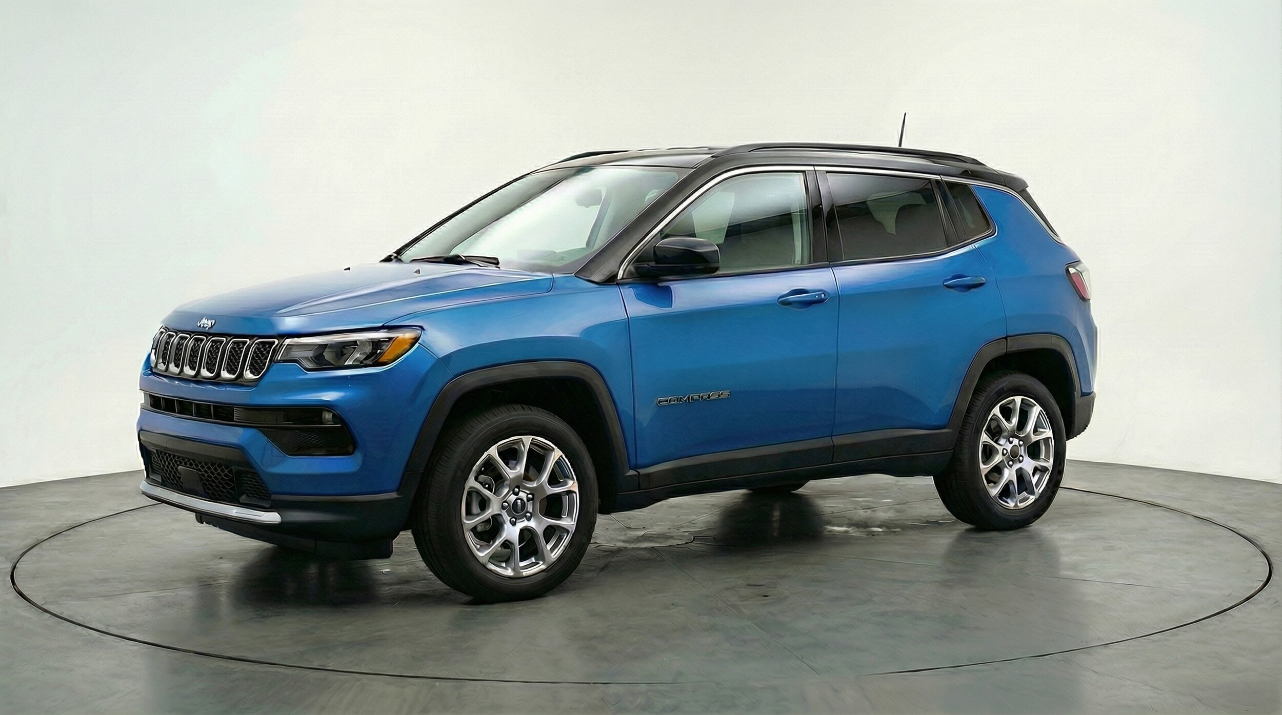Thumbnail: 2025 Jeep Compass - 3