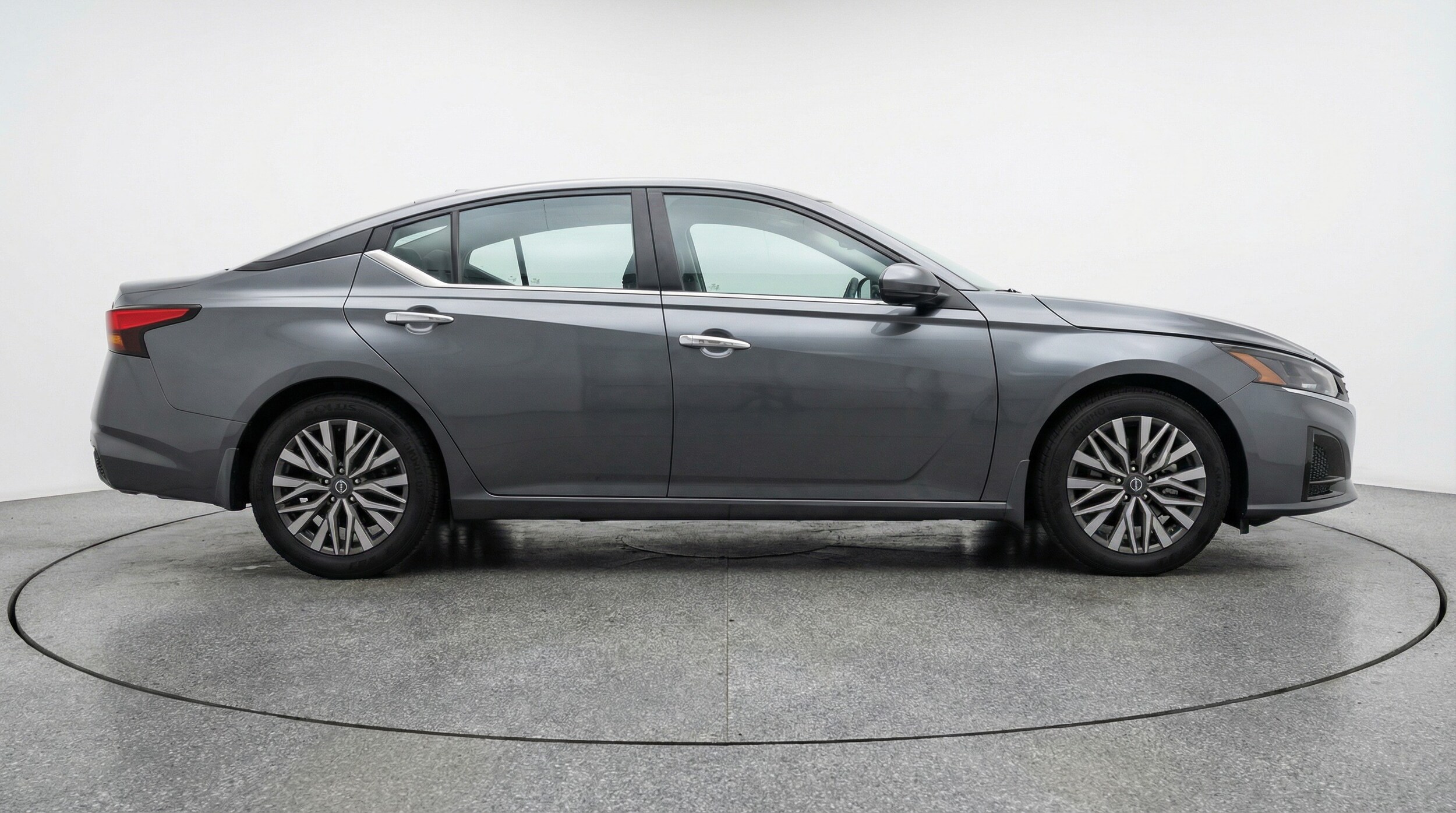 Thumbnail: 2025 Nissan Altima - 8