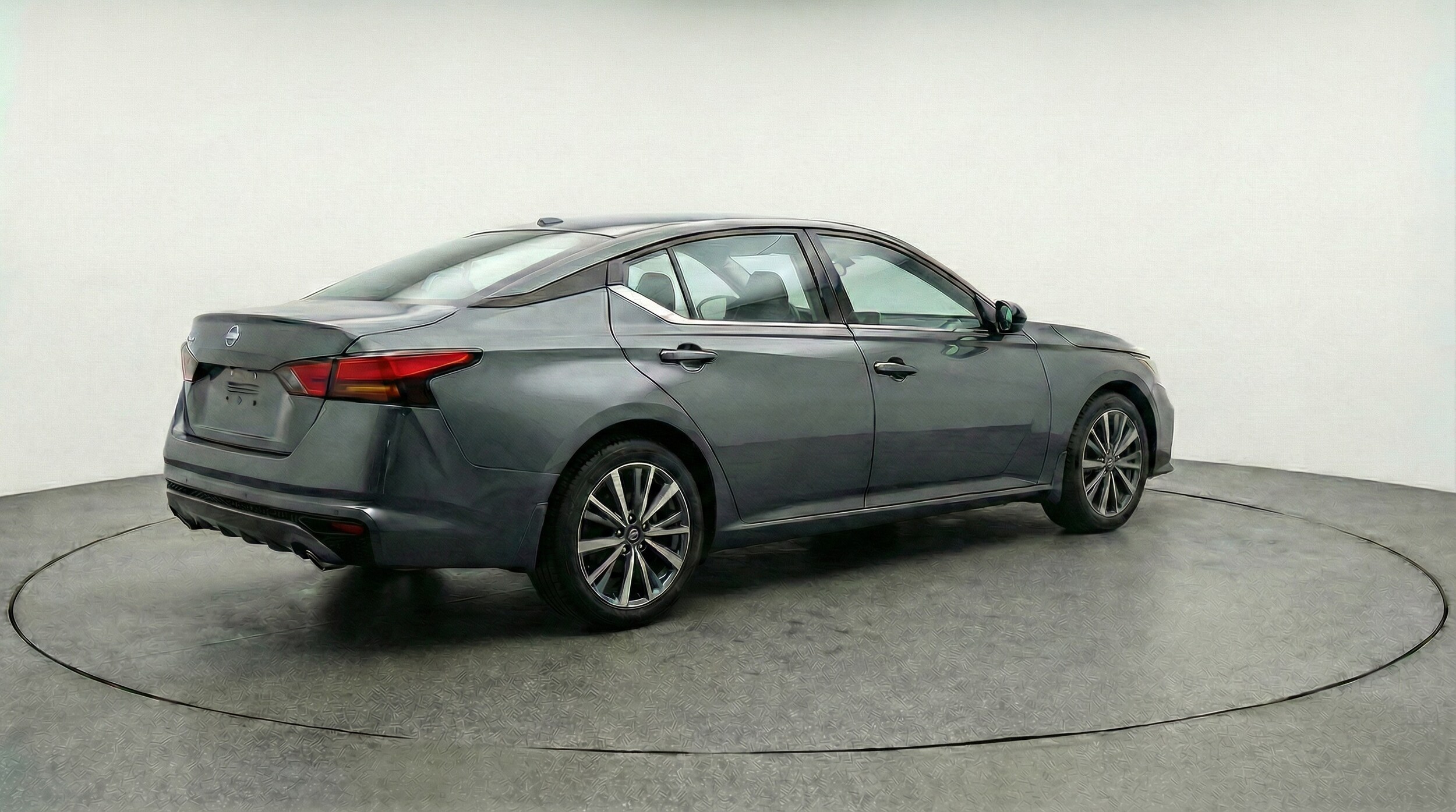 Thumbnail: 2025 Nissan Altima - 7