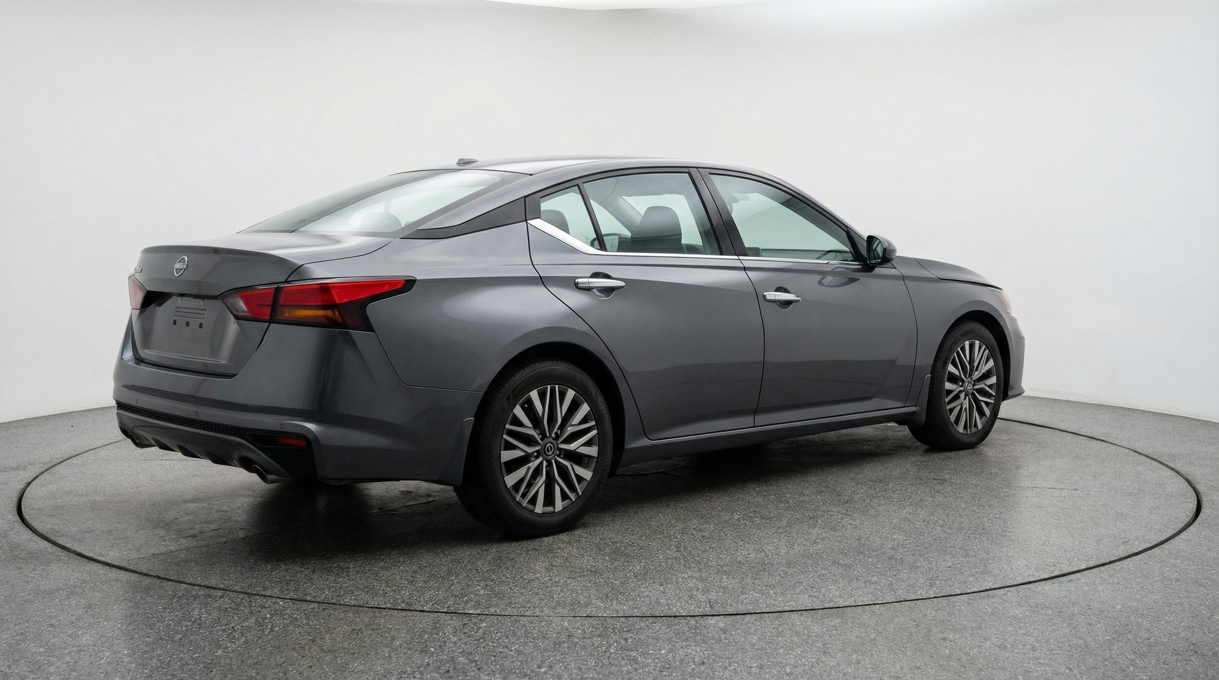 Thumbnail: 2025 Nissan Altima - 7