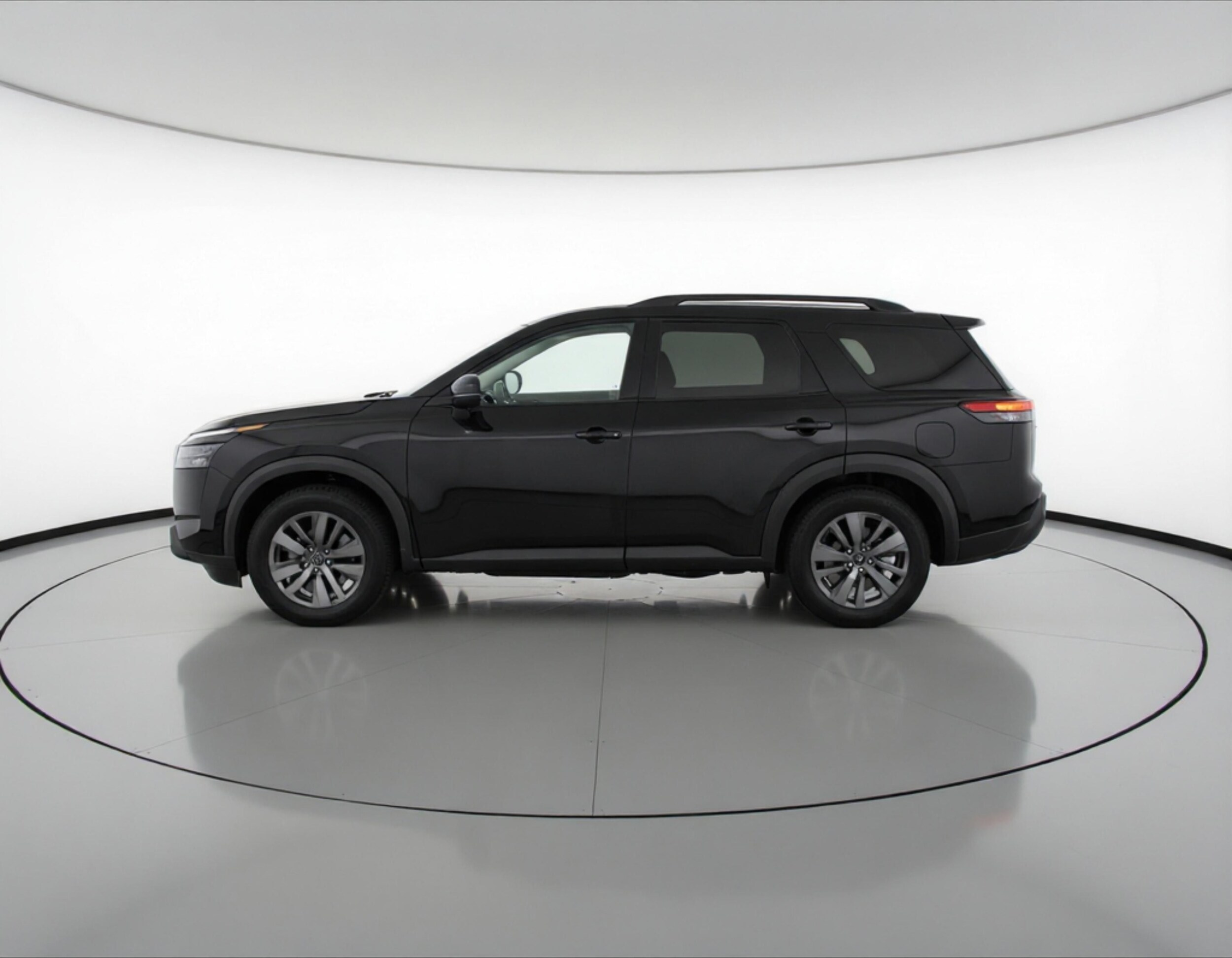 Thumbnail: 2025 Nissan Pathfinder - 4