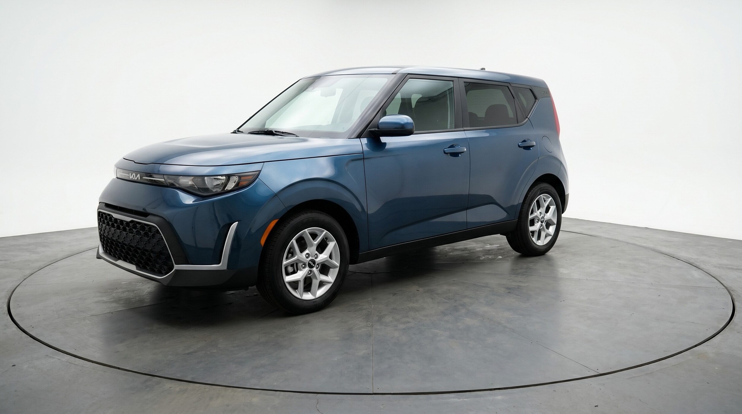 Thumbnail: 2025 Kia Soul - 3