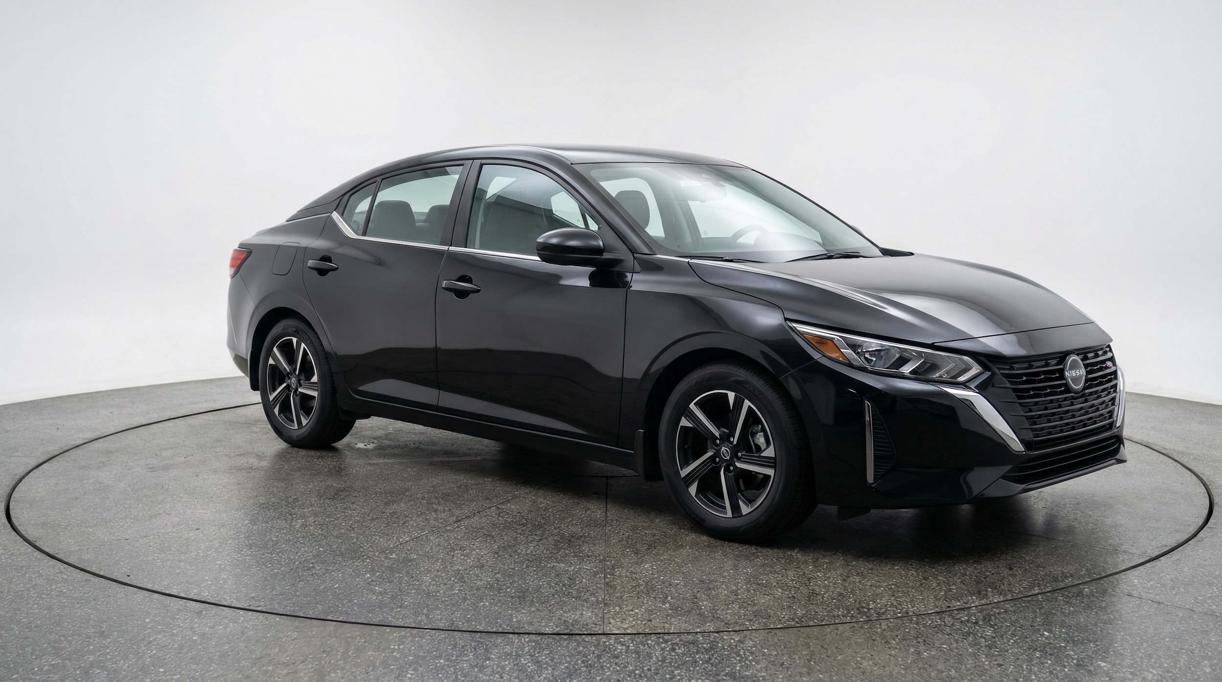 Thumbnail: 2025 Nissan Sentra - 1