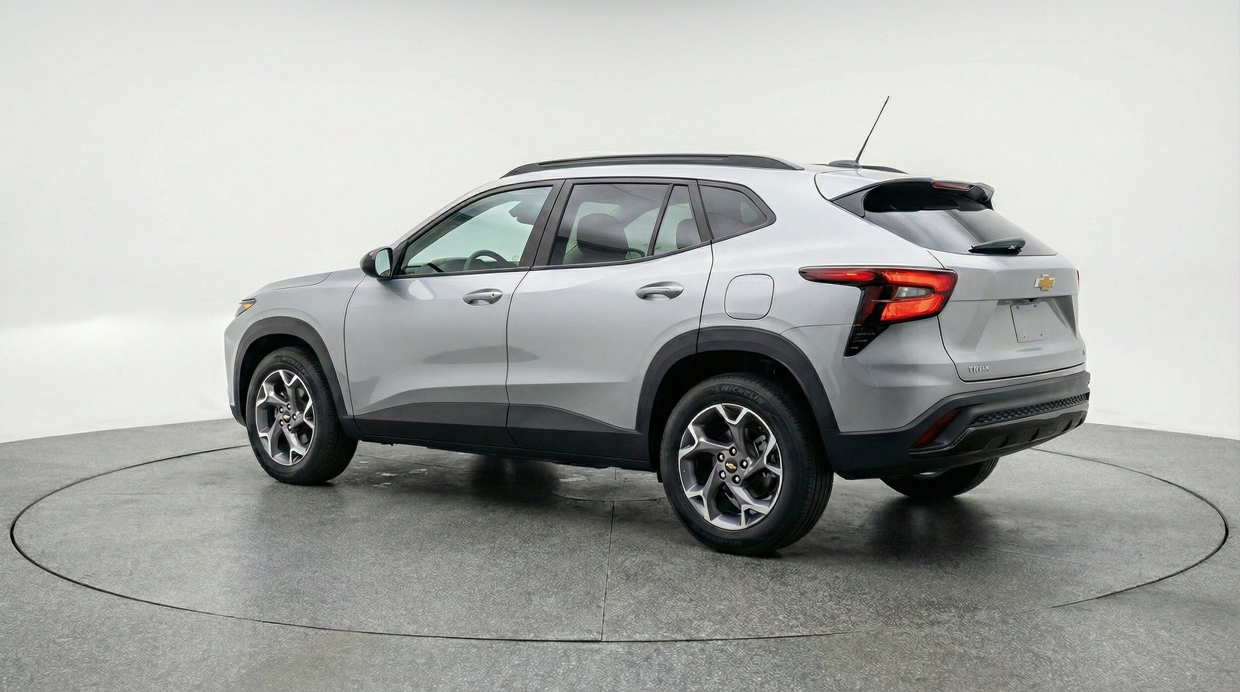 Thumbnail: 2025 Chevrolet Trax - 6