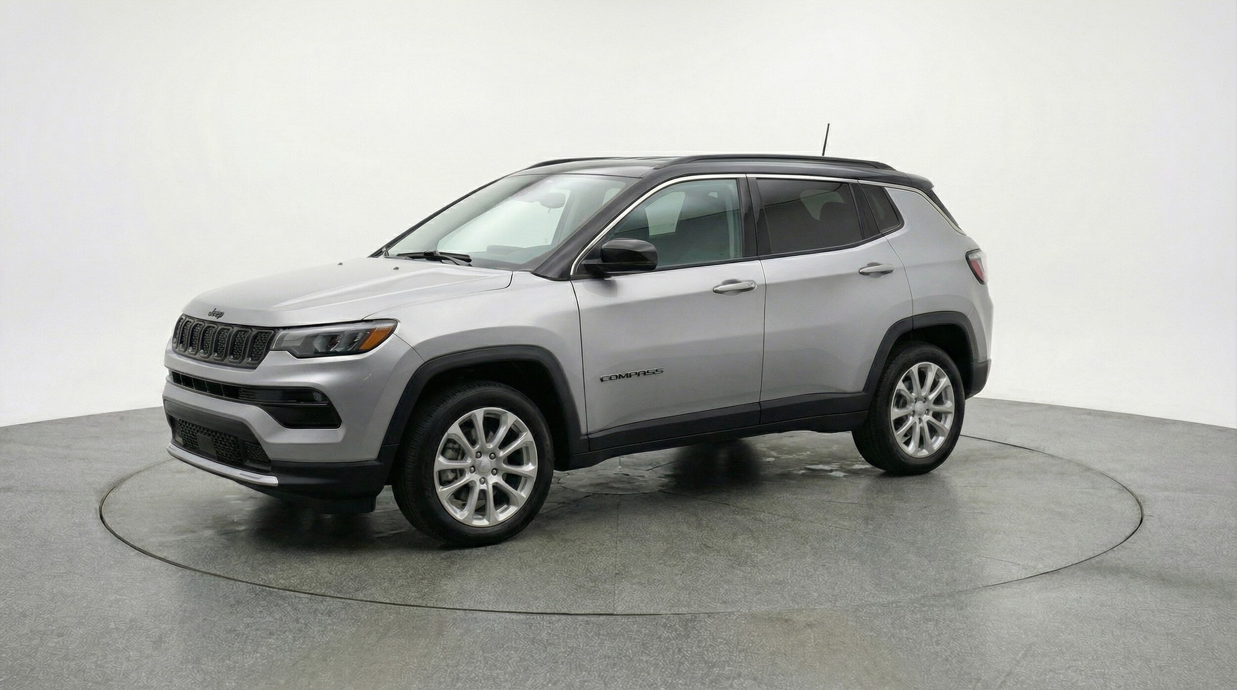 Thumbnail: 2025 Jeep Compass - 3