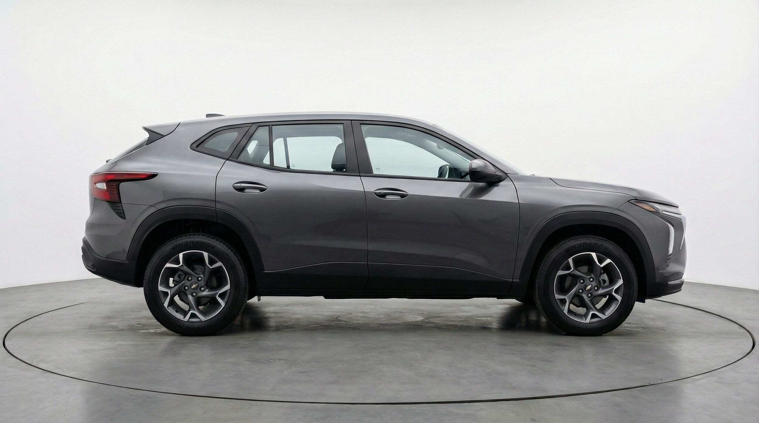 Thumbnail: 2025 Chevrolet Trax - 8