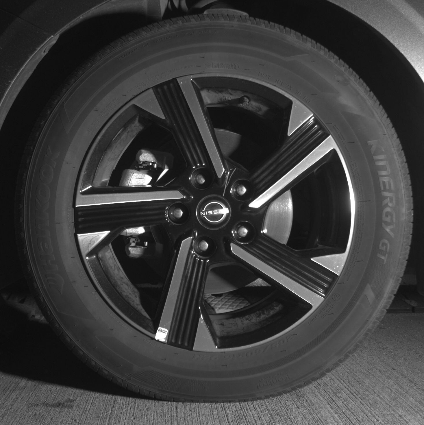 Thumbnail: 2025 Nissan Sentra - 9