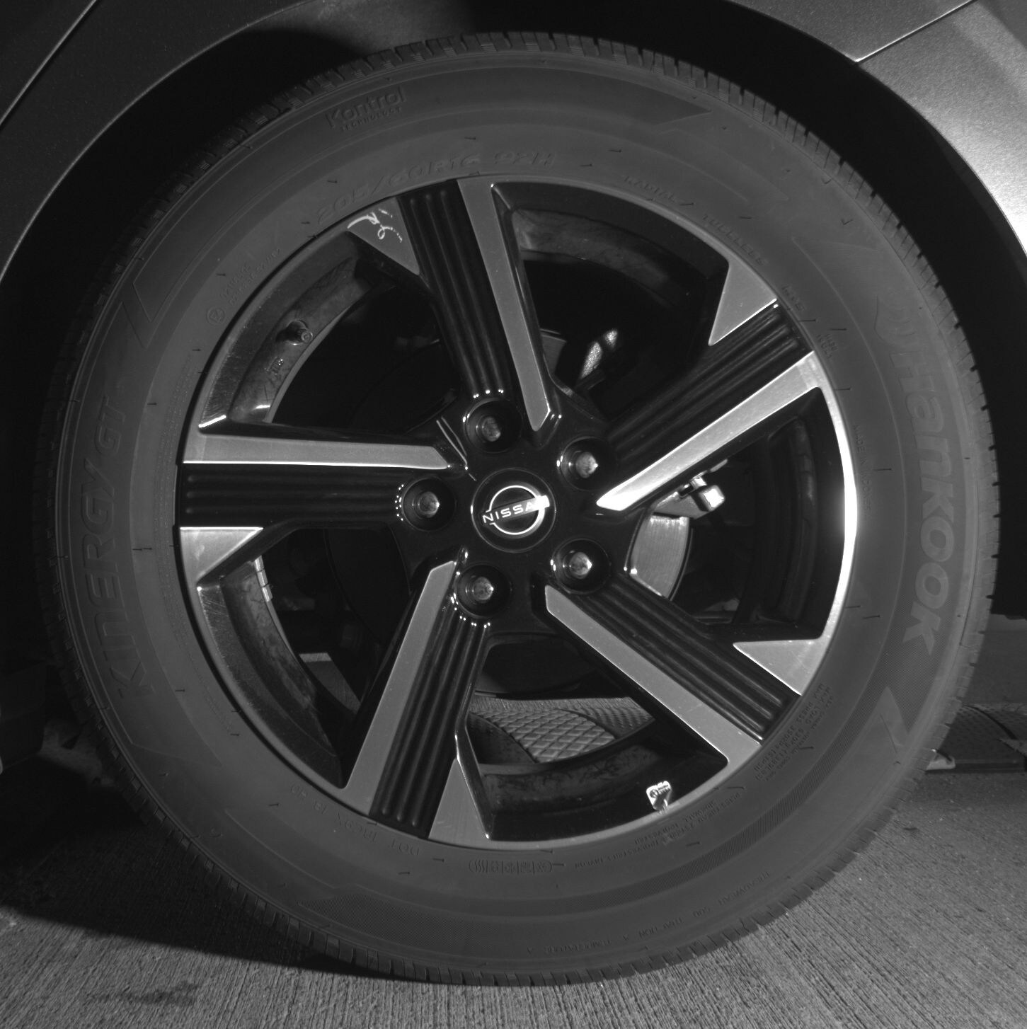 Thumbnail: 2025 Nissan Sentra - 11