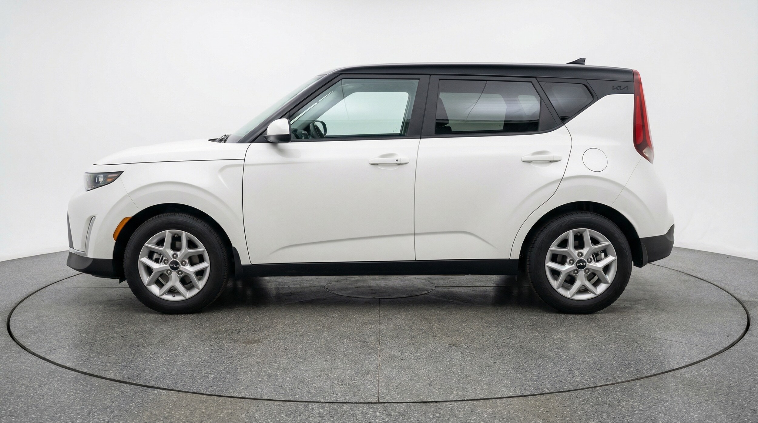 Thumbnail: 2025 Kia Soul - 4