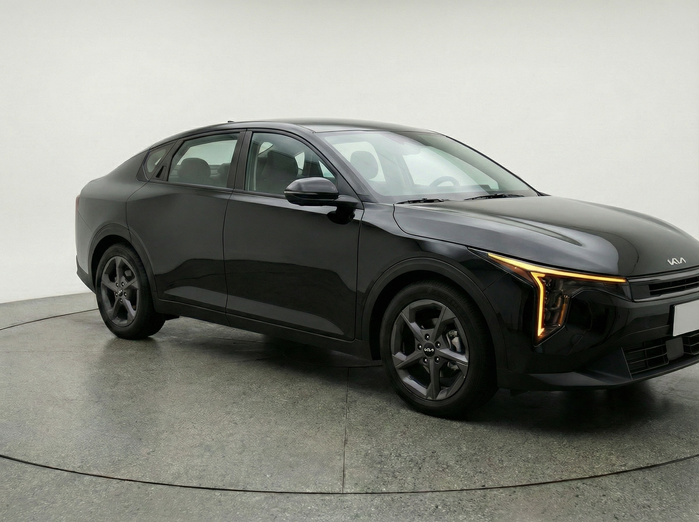 Thumbnail: 2025 Kia K4 - 1