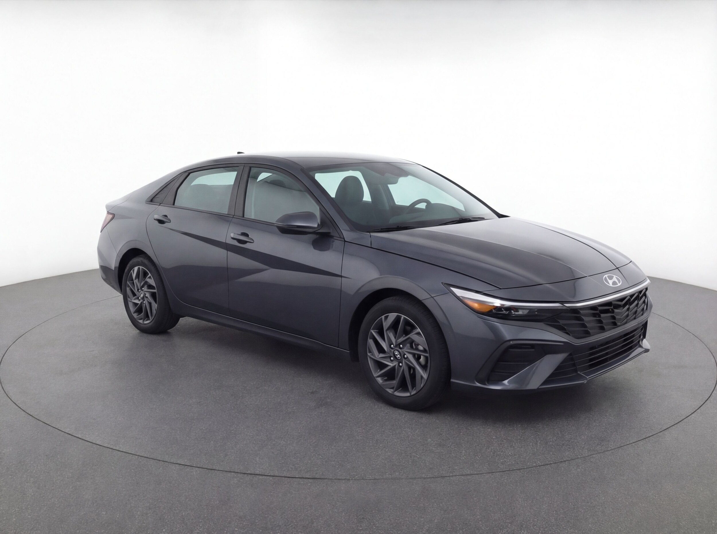 Thumbnail: 2024 Hyundai Elantra - 1
