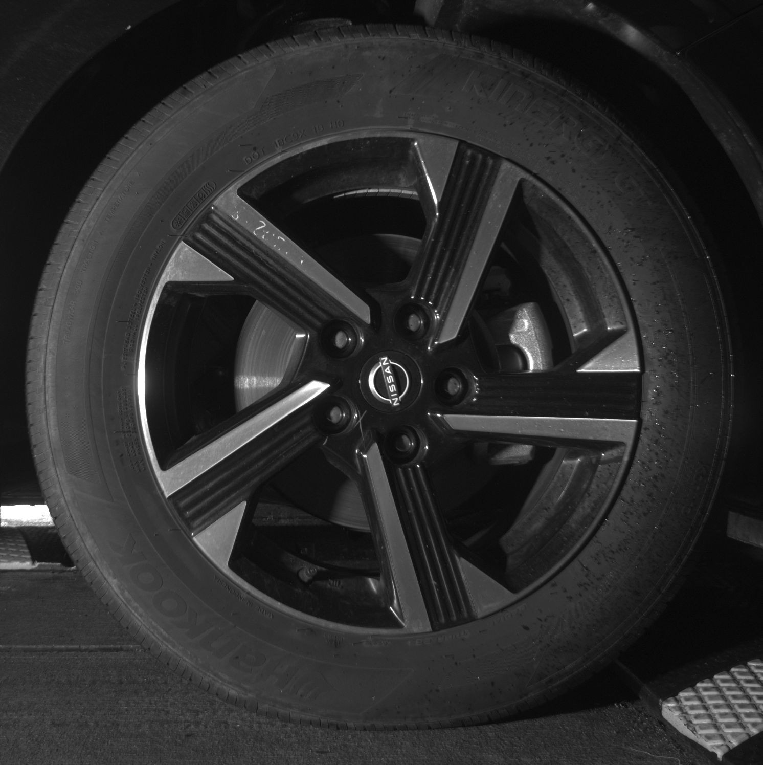 Thumbnail: 2025 Nissan Sentra - 12