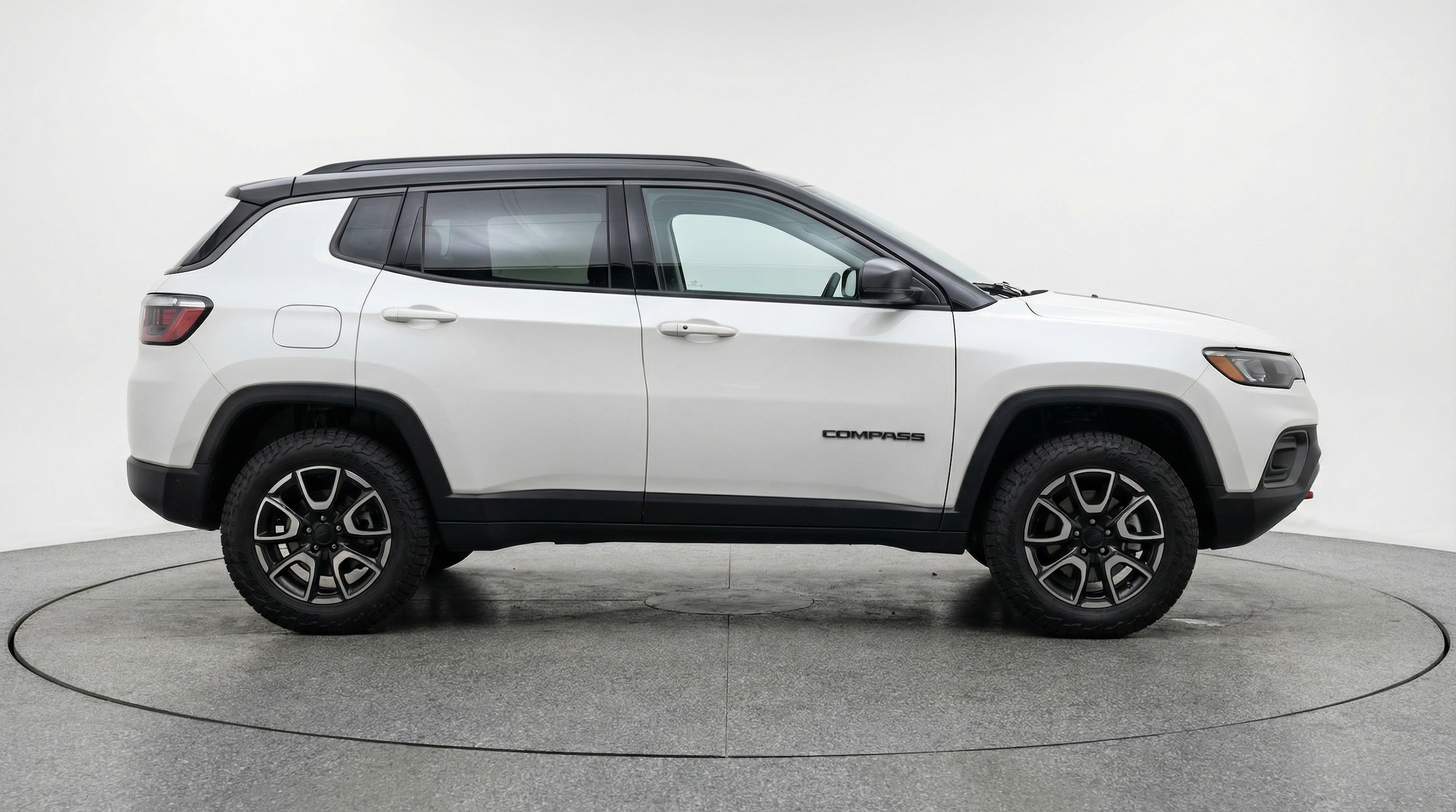 Thumbnail: 2025 Jeep Compass - 8
