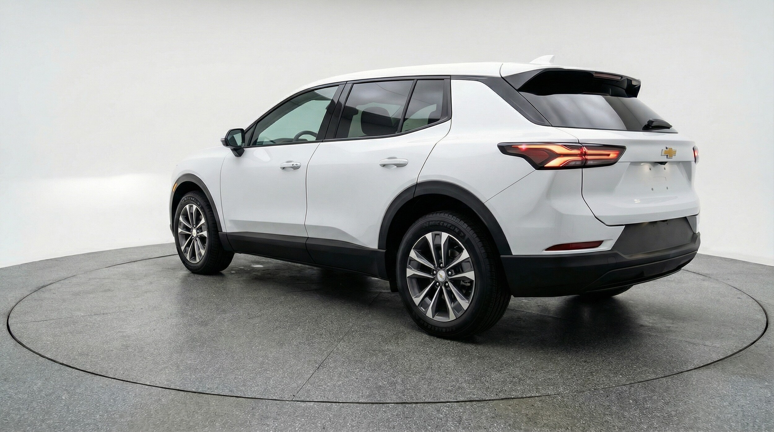 Thumbnail: 2025 Chevrolet Equinox - 5