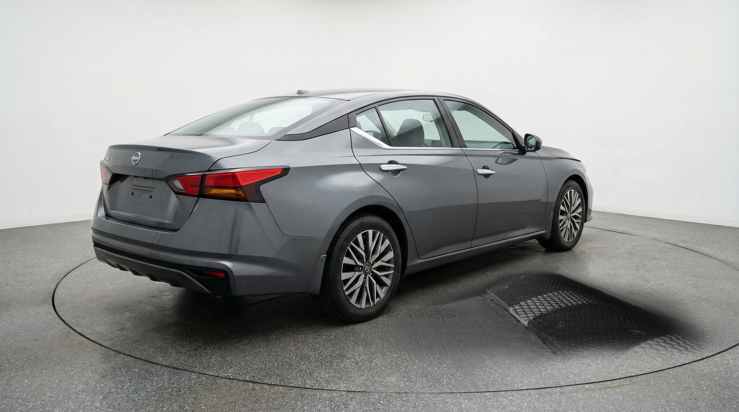 Thumbnail: 2025 Nissan Altima - 7