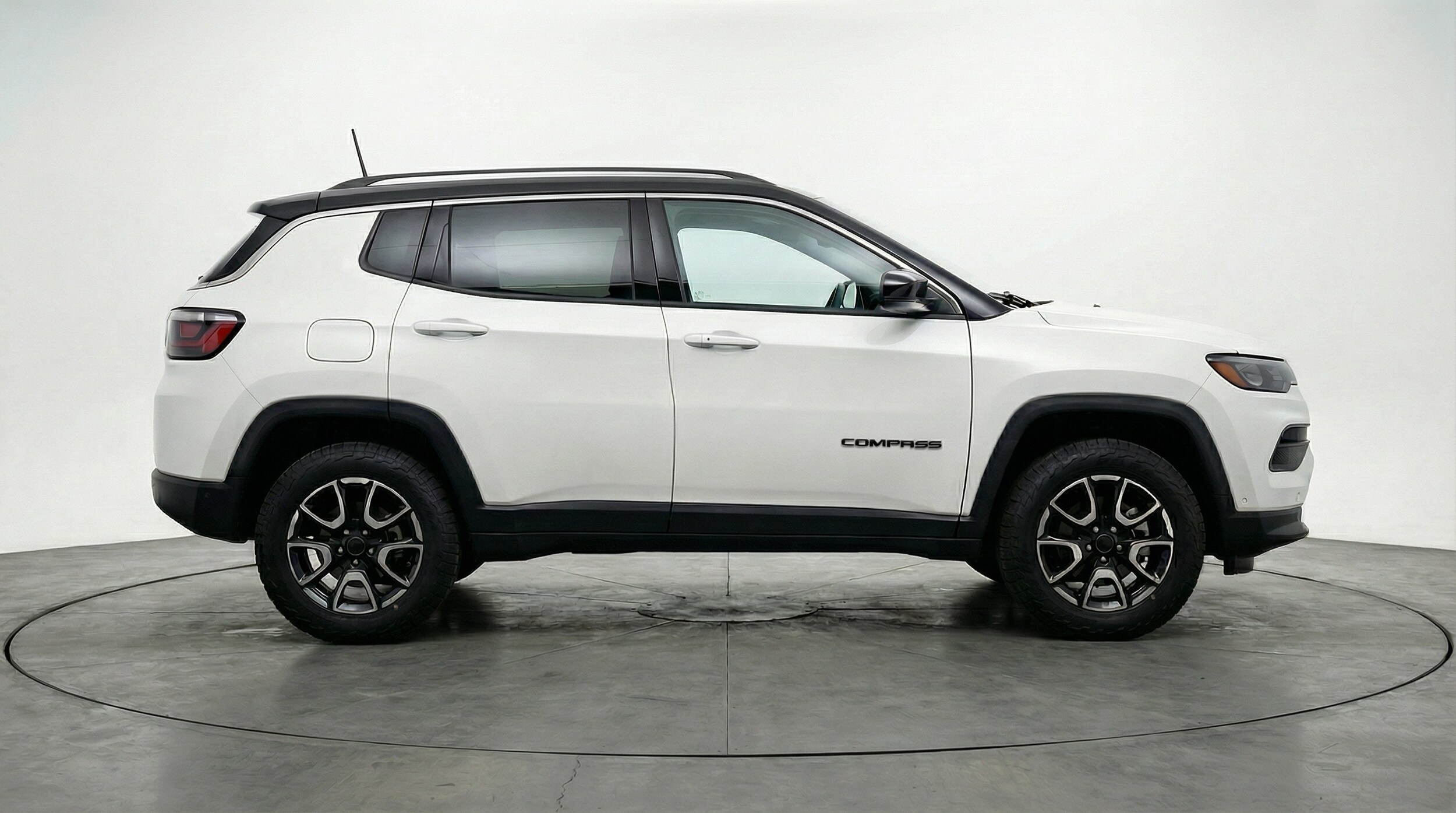 Thumbnail: 2025 Jeep Compass - 8