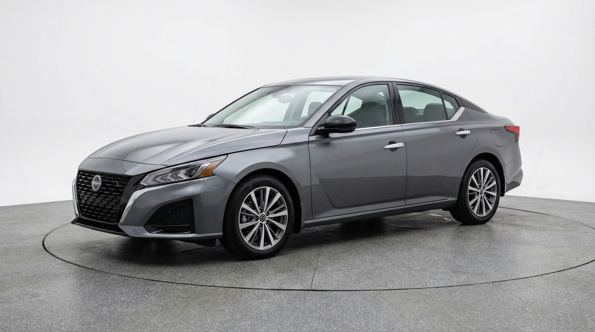 Thumbnail: 2025 Nissan Altima - 3