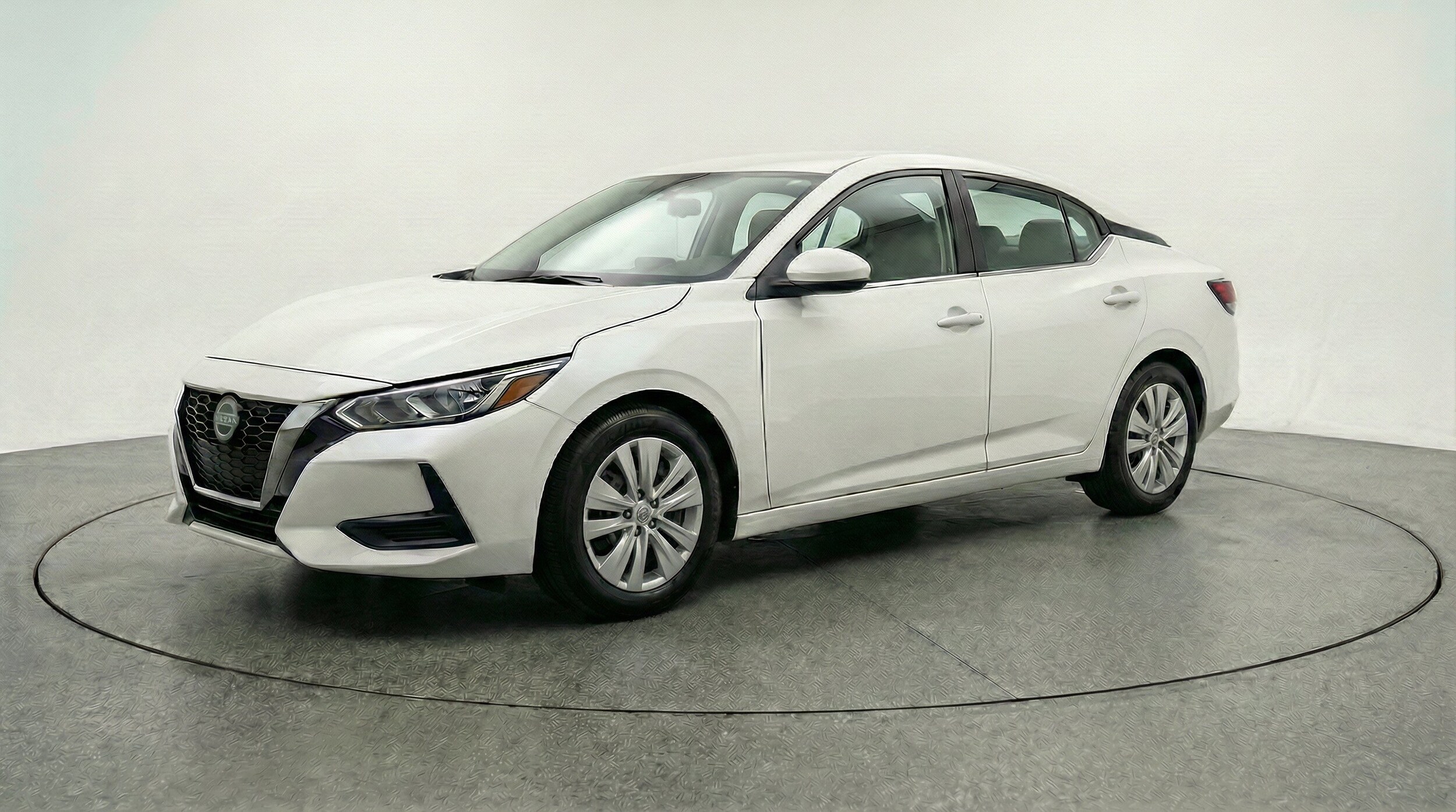 Thumbnail: 2025 Nissan Sentra - 3